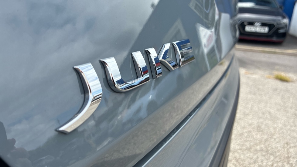 Nissan Juke 1.0 DiG-T Tekna+ 5dr DCT Petrol Hatchback - Image 33