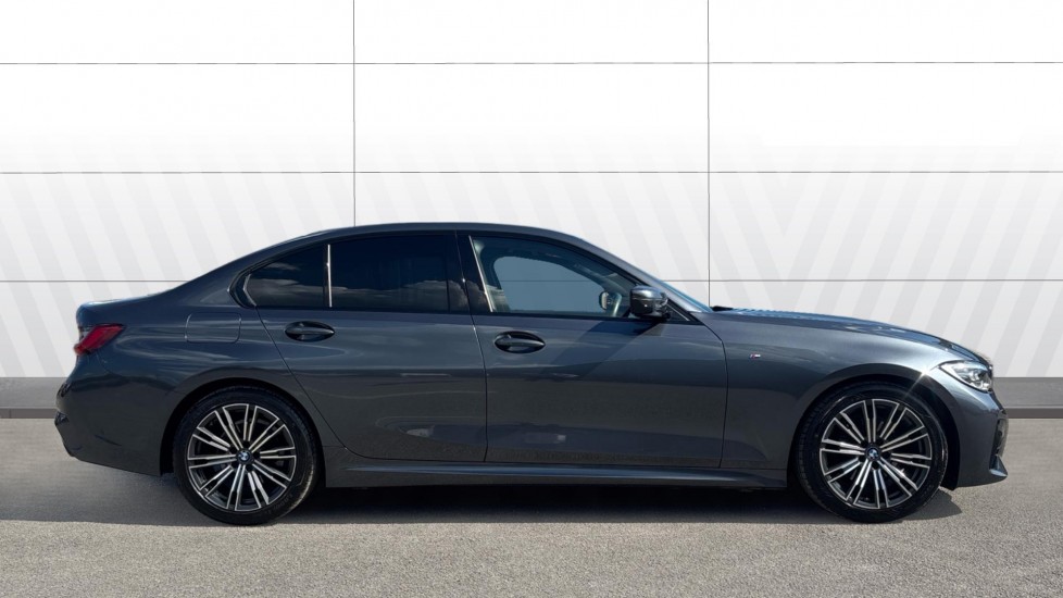BMW 3 Series 320i M Sport 4dr Step Auto Petrol Saloon - Image 5
