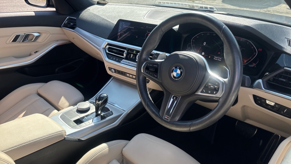 BMW 3 Series 320i M Sport 4dr Step Auto Petrol Saloon - Image 11