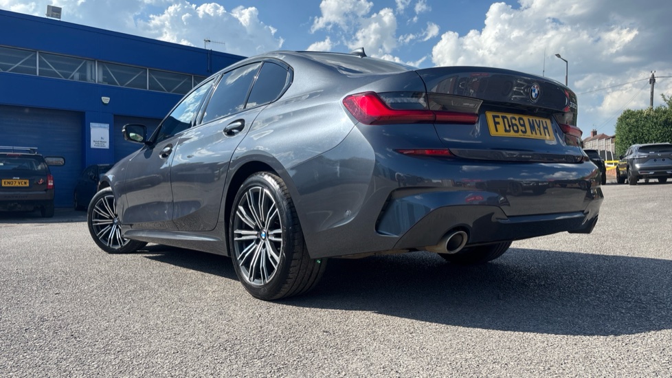 BMW 3 Series 320i M Sport 4dr Step Auto Petrol Saloon - Image 25