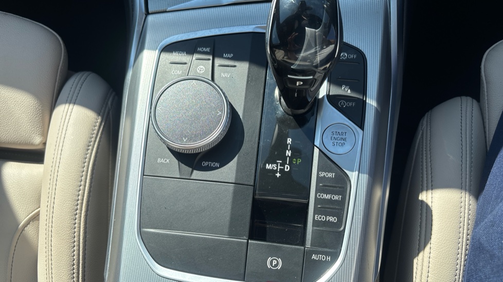 BMW 3 Series 320i M Sport 4dr Step Auto Petrol Saloon - Image 34
