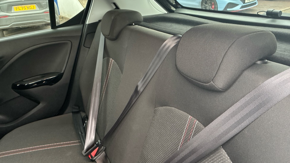 Vauxhall Corsa 1.4 Griffin 5dr Petrol Hatchback - Image 16