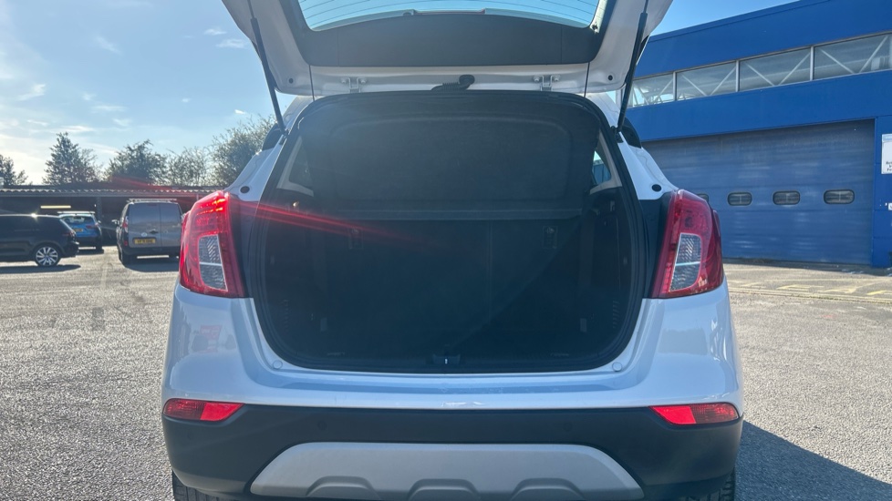 Vauxhall Mokka X 1.4T Griffin Plus 5dr Petrol Hatchback - Image 4