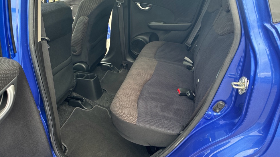 Honda Jazz 1.4 i-VTEC EX 5dr CVT Petrol Hatchback - Image 16