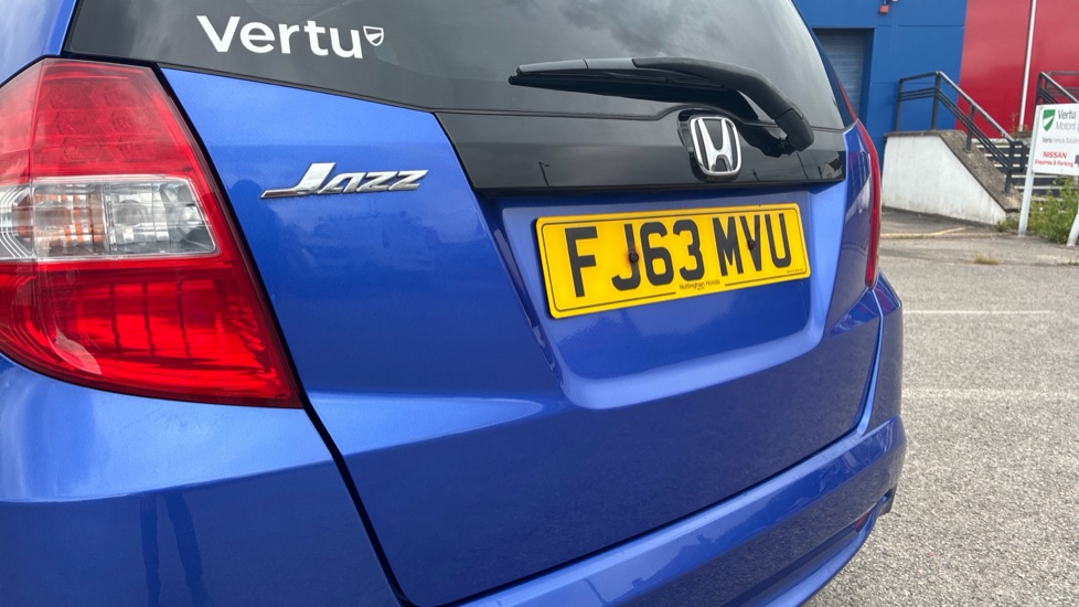 Honda Jazz 1.4 i-VTEC EX 5dr CVT Petrol Hatchback - Image 21
