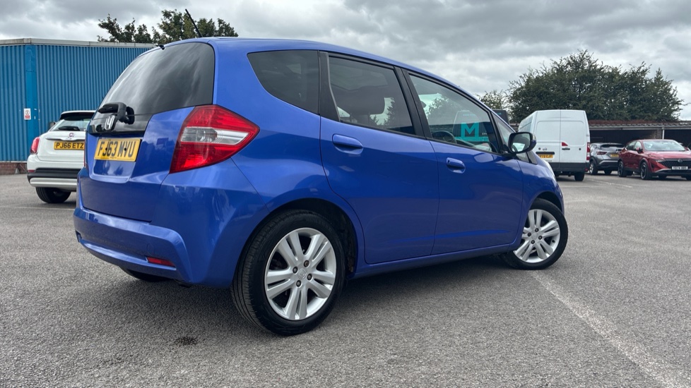 Honda Jazz 1.4 i-VTEC EX 5dr CVT Petrol Hatchback - Image 25
