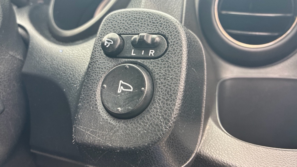 Honda Jazz 1.4 i-VTEC EX 5dr CVT Petrol Hatchback - Image 36