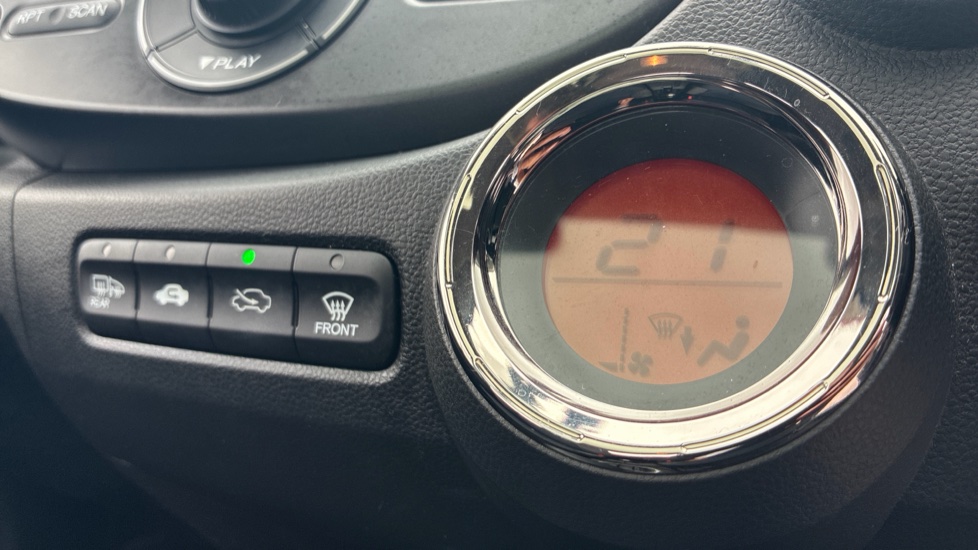 Honda Jazz 1.4 i-VTEC EX 5dr CVT Petrol Hatchback - Image 38