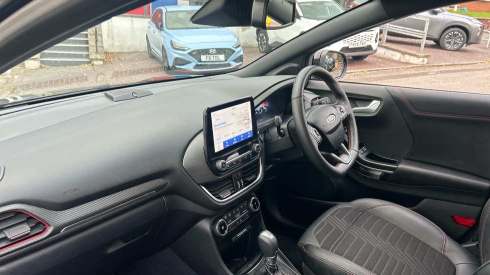 Ford Puma 1.0 EcoBoost Hybrid mHEV ST-Line X 5dr DCT Petrol Hatchback - Image 9