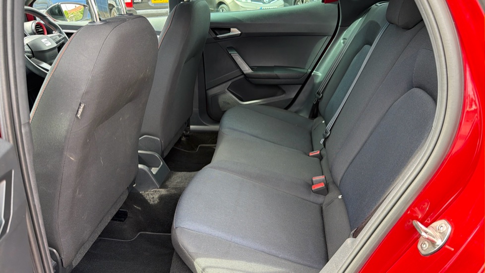 SEAT Arona 1.0 TSI 110 FR 5dr Petrol Hatchback - Image 16