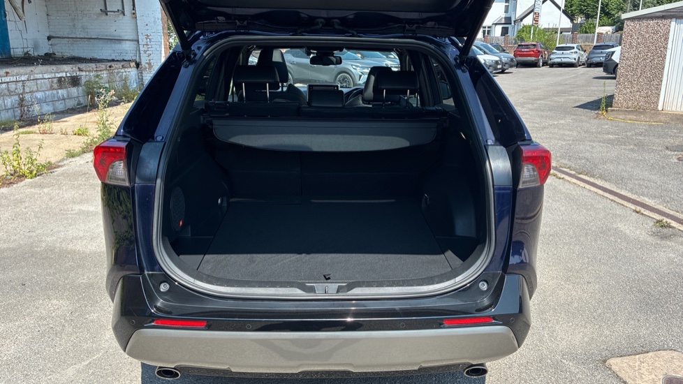 Toyota RAV4 2.5 VVT-i Hybrid Dynamic 5dr CVT Hybrid Estate - Image 4