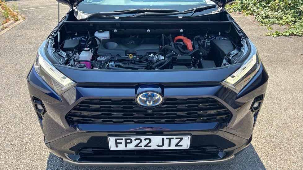 Toyota RAV4 2.5 VVT-i Hybrid Dynamic 5dr CVT Hybrid Estate - Image 8
