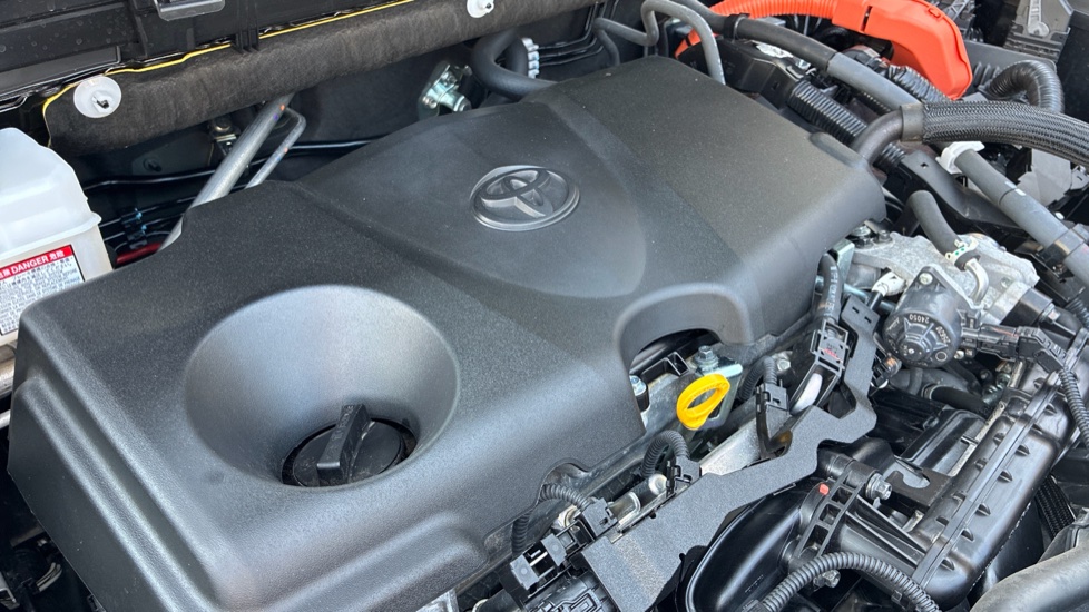 Toyota RAV4 2.5 VVT-i Hybrid Dynamic 5dr CVT Hybrid Estate - Image 21