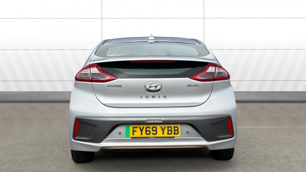 Hyundai IONIQ 88kW Electric Premium 28kWh 5dr Auto Electric Hatchback - Image 6