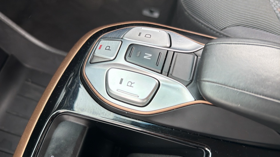 Hyundai IONIQ 88kW Electric Premium 28kWh 5dr Auto Electric Hatchback - Image 13