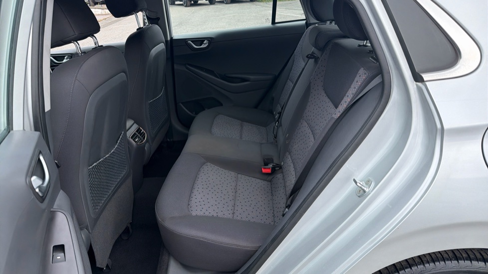 Hyundai IONIQ 88kW Electric Premium 28kWh 5dr Auto Electric Hatchback - Image 16