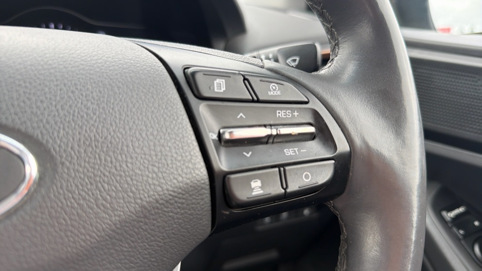 Hyundai IONIQ 88kW Electric Premium 28kWh 5dr Auto Electric Hatchback - Image 27