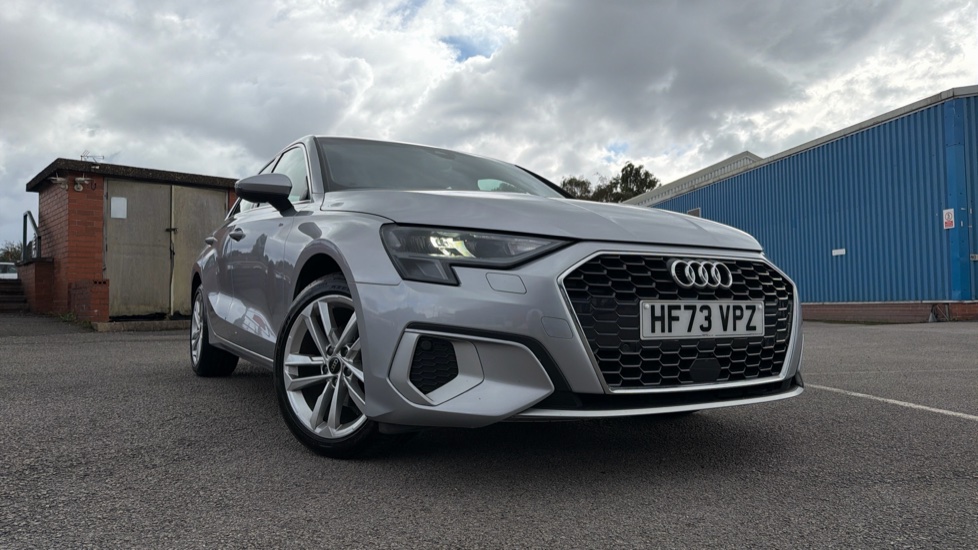 Audi A3 35 TFSI Sport 5dr S Tronic Petrol Hatchback - Image 21