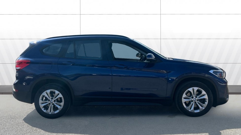 BMW X1 sDrive 18i SE 5dr Petrol Estate - Image 5