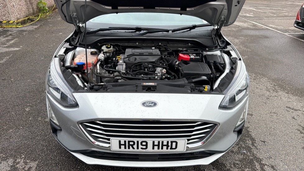 Ford Focus 1.0 EcoBoost 125 Titanium 5dr Petrol Hatchback - Image 8