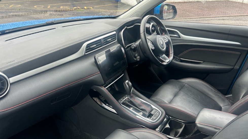 MG ZS 1.0T GDi Exclusive 5dr DCT Petrol Hatchback - Image 9