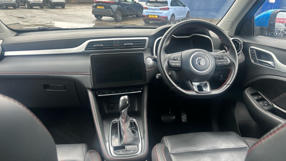MG ZS 1.0T GDi Exclusive 5dr DCT Petrol Hatchback - Image 10