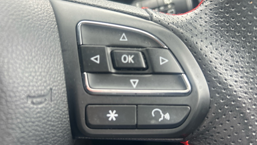MG ZS 1.0T GDi Exclusive 5dr DCT Petrol Hatchback - Image 23