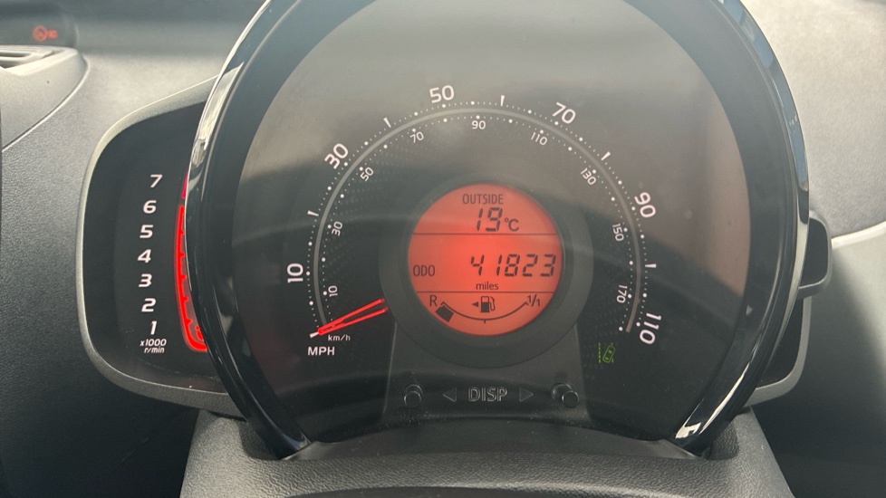 Toyota Aygo 1.0 VVT-i X-Trend 5dr Petrol Hatchback - Image 18