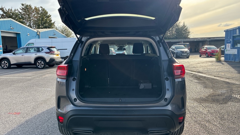 Citroen C5 Aircross 1.2 PureTech 130 Flair 5dr Petrol Hatchback - Image 4