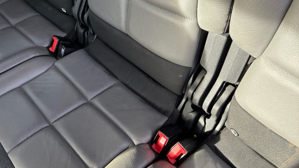 Citroen C5 Aircross 1.2 PureTech 130 Flair 5dr Petrol Hatchback - Image 17