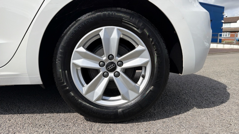Audi A1 25 TFSI Technik 5dr Petrol Hatchback - Image 7