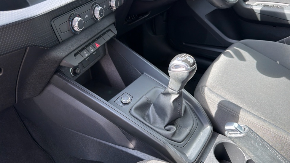 Audi A1 25 TFSI Technik 5dr Petrol Hatchback - Image 13