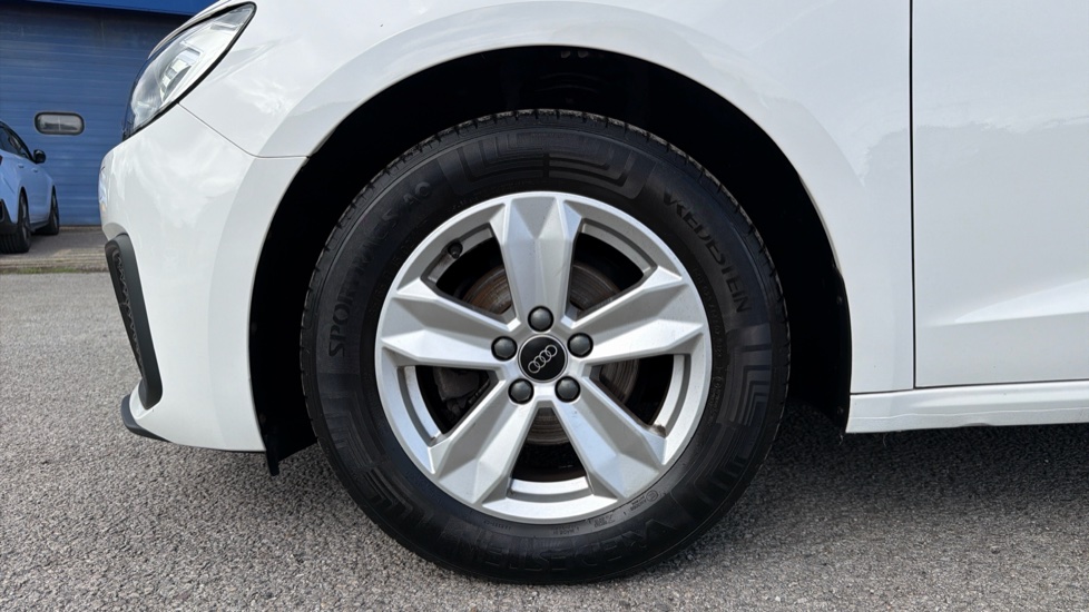 Audi A1 25 TFSI Technik 5dr Petrol Hatchback - Image 35