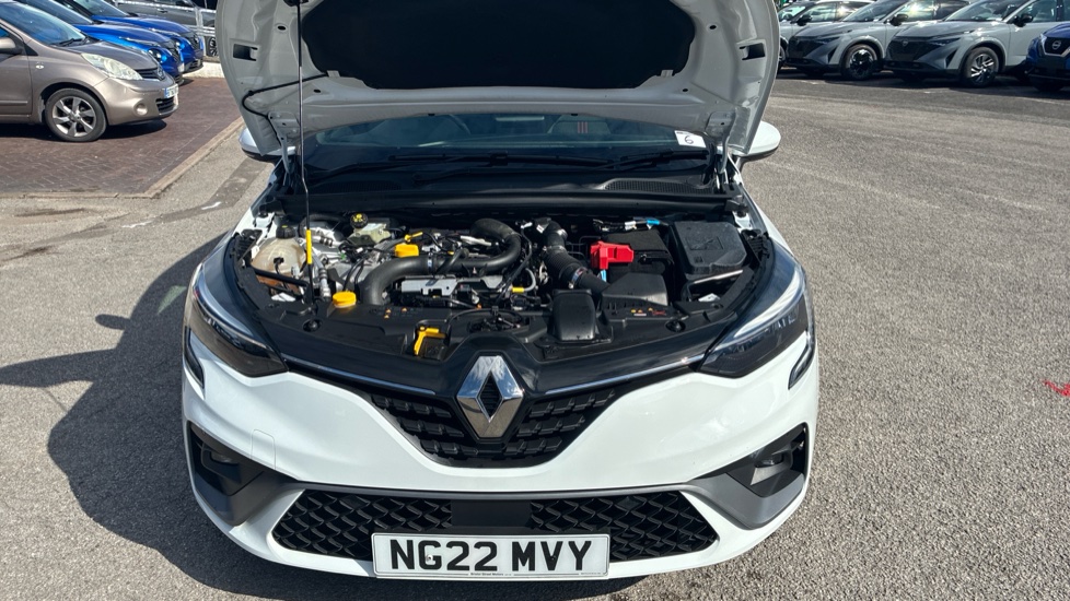 Renault Clio 1.0 TCe 90 RS Line 5dr Petrol Hatchback - Image 8