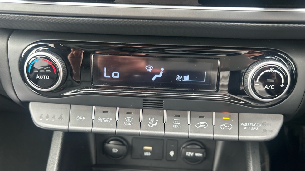 Hyundai KONA 1.6 GDi Hybrid Ultimate 5dr DCT Hybrid Hatchback - Image 23