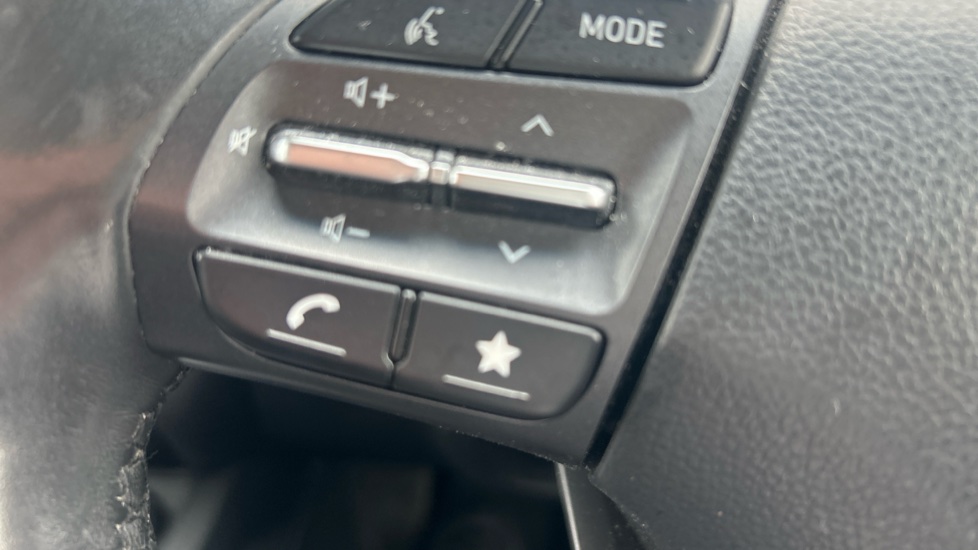 Hyundai KONA 1.6 GDi Hybrid Ultimate 5dr DCT Hybrid Hatchback - Image 29