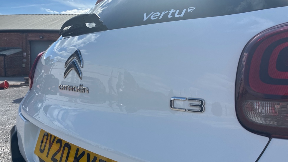 Citroen C3 1.2 PureTech 83 Flair Plus 5dr Petrol Hatchback - Image 28