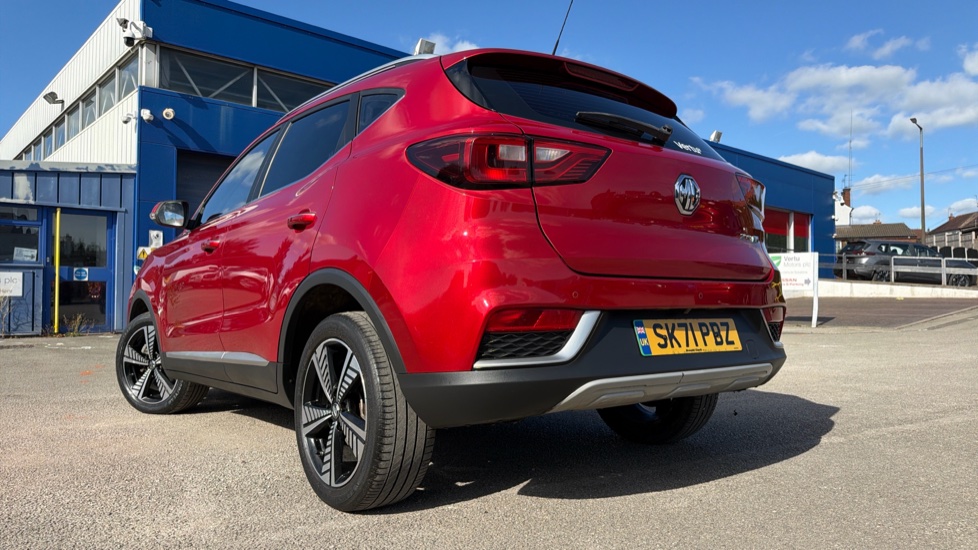 MG ZS 105kW Exclusive EV 45kWh 5dr Auto Electric Hatchback - Image 21
