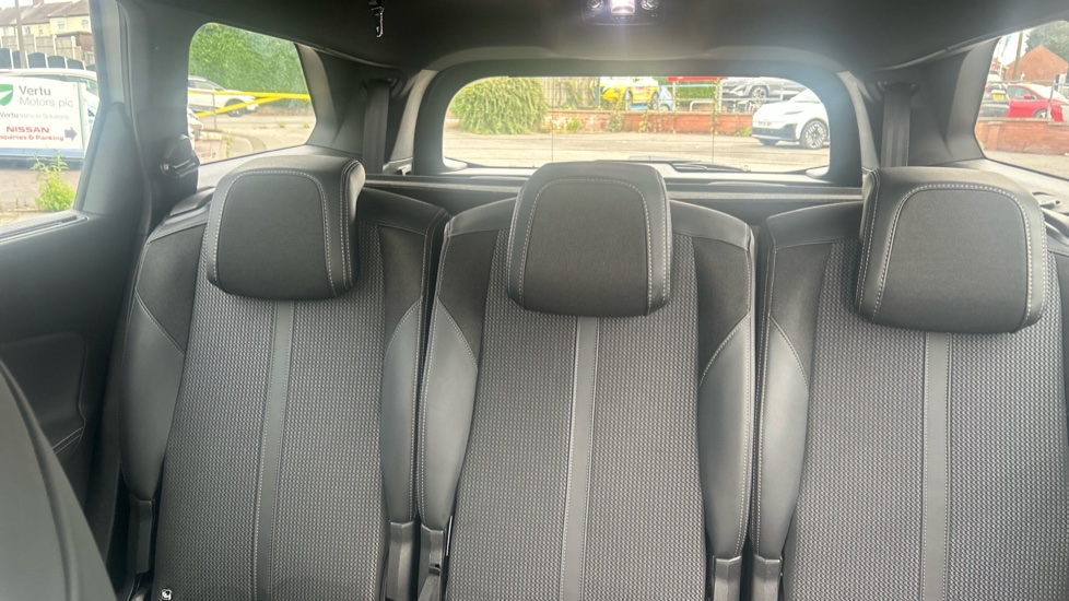 Peugeot 5008 1.5 BlueHDi GT 5dr EAT8 Diesel Estate - Image 15