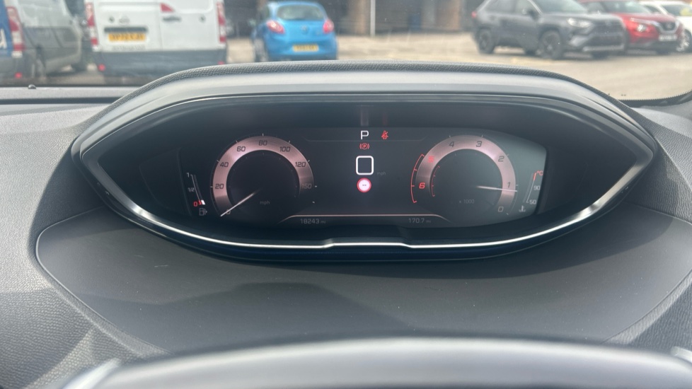 Peugeot 5008 1.5 BlueHDi GT 5dr EAT8 Diesel Estate - Image 18