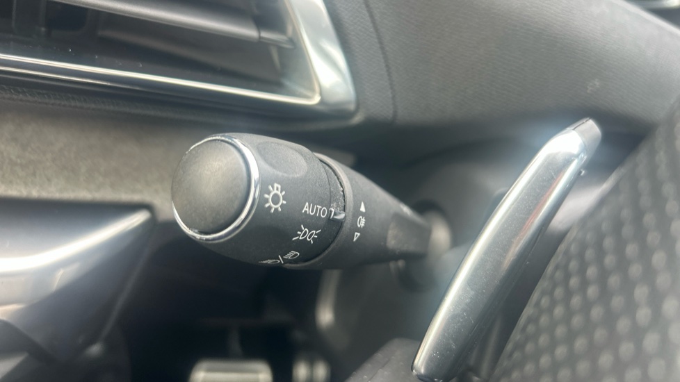 Peugeot 5008 1.5 BlueHDi GT 5dr EAT8 Diesel Estate - Image 26