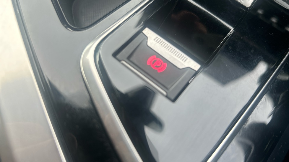 Peugeot 5008 1.5 BlueHDi GT 5dr EAT8 Diesel Estate - Image 30