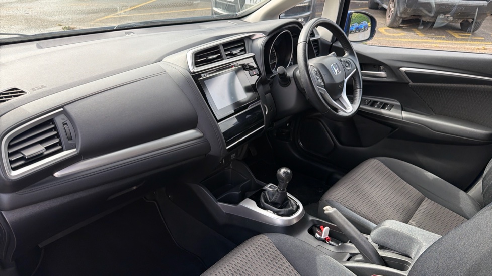 Honda Jazz 1.3 i-VTEC EX Navi 5dr Petrol Hatchback - Image 9