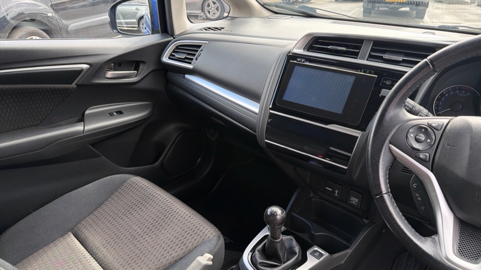 Honda Jazz 1.3 i-VTEC EX Navi 5dr Petrol Hatchback - Image 14
