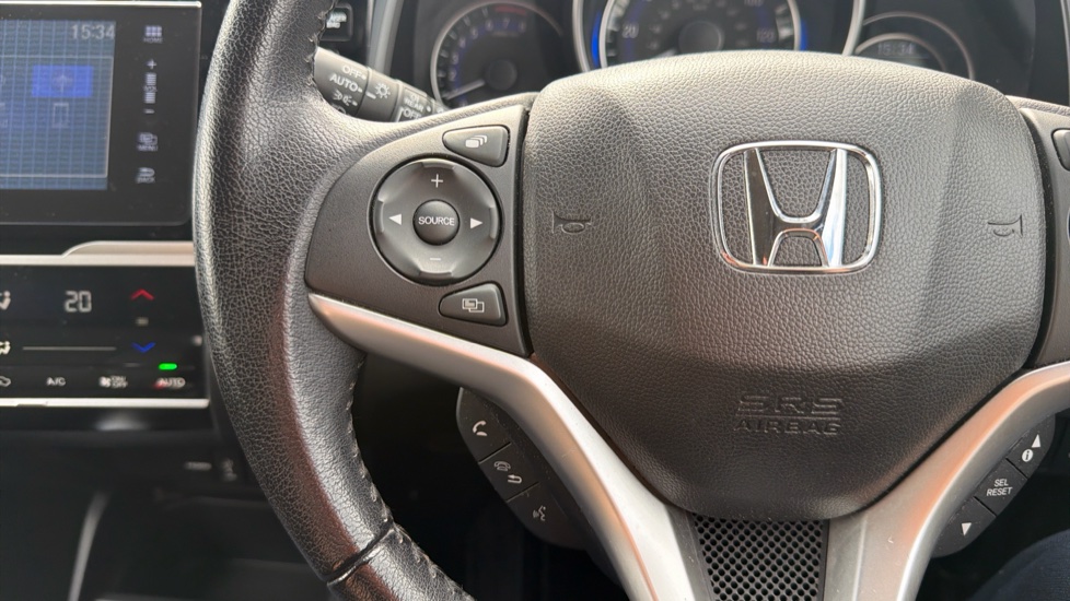Honda Jazz 1.3 i-VTEC EX Navi 5dr Petrol Hatchback - Image 26