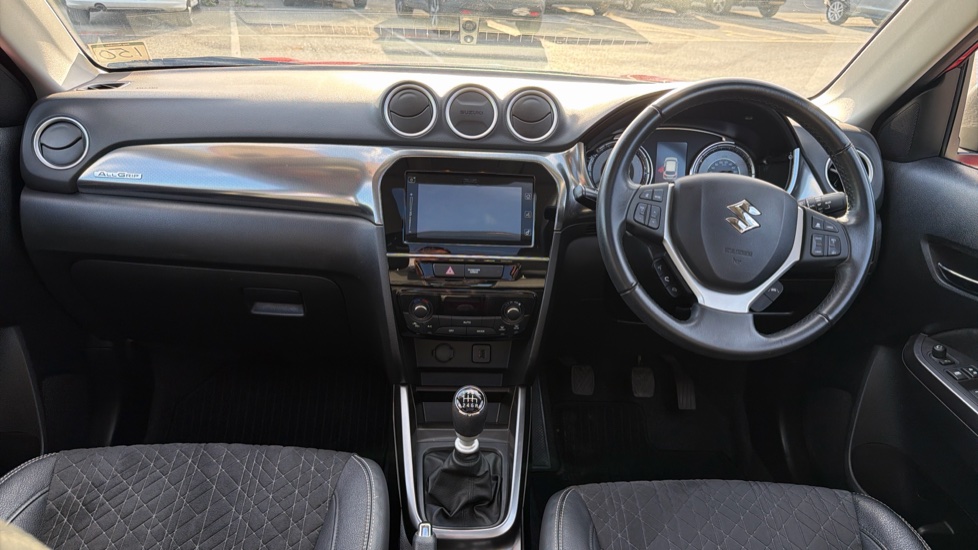 Suzuki Vitara 1.4 Boosterjet 48V Hybrid SZ5 ALLGRIP 5dr Petrol Estate - Image 10