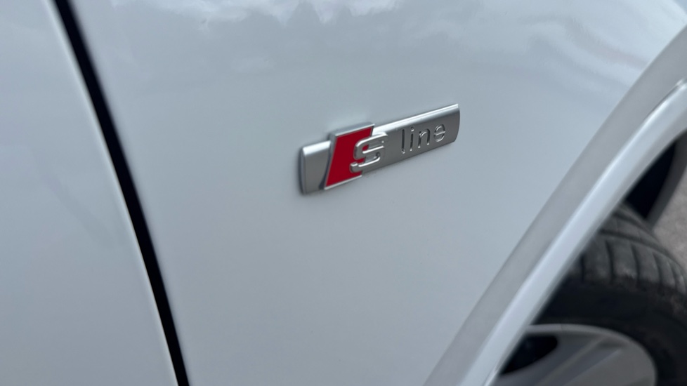 Audi Q2 35 TFSI S Line 5dr S Tronic Petrol Estate - Image 31