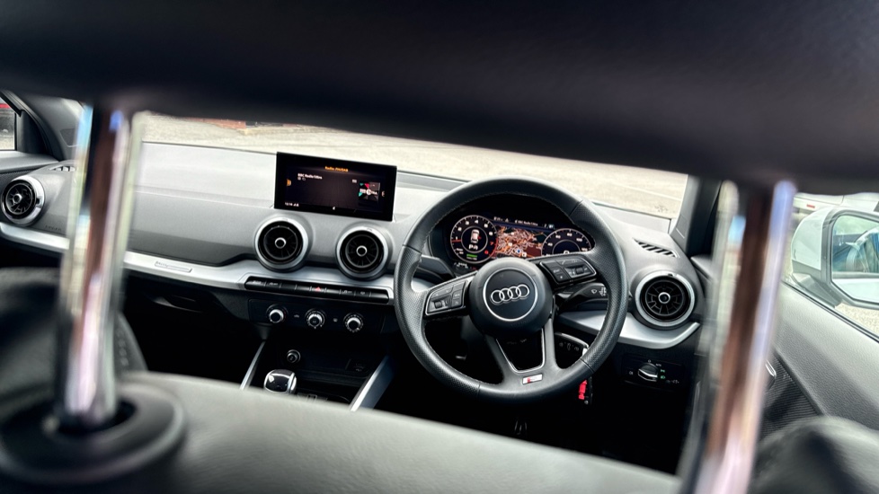 Audi Q2 35 TFSI S Line 5dr S Tronic Petrol Estate - Image 44