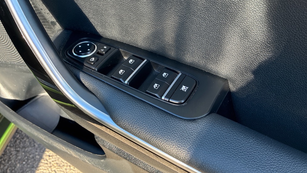 Kia Xceed 1.5T GDi ISG GT-Line 5dr Petrol Hatchback - Image 30