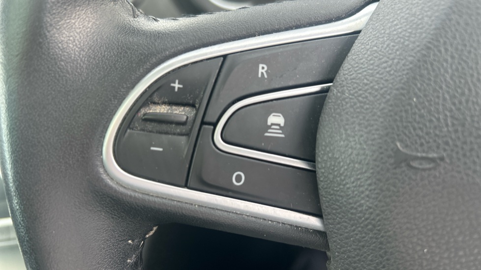 Renault Scenic 1.6 dCi Dynamique S Nav 5dr Diesel Estate - Image 27